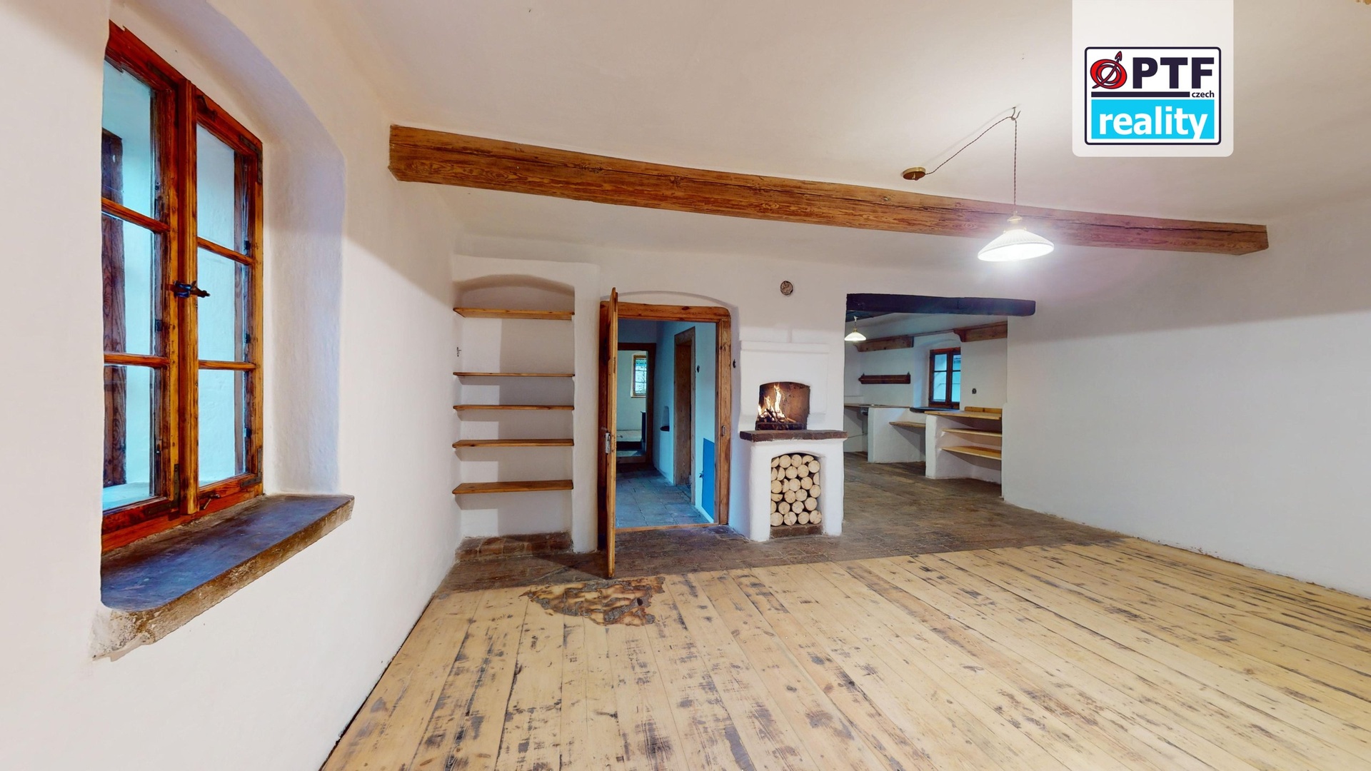 Venkovní posezení před domem